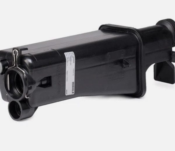 Бачок розширювальний BMW X5 (E53) 3.0 BMW 3 Е46 BMW X3 E83 BMW X5 3.0 E53 BMW 3 BMW X3 (2000-2006), без кришки